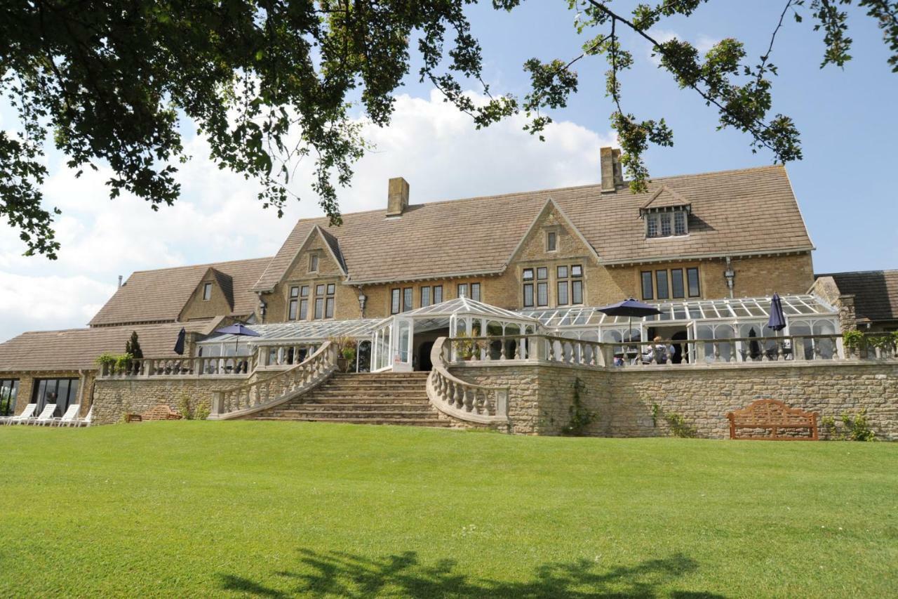 Cricklade House Hotel, Sure Hotel Collection By Best Western Exterior photo